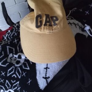GAP Men's Mustard Yellow Cap